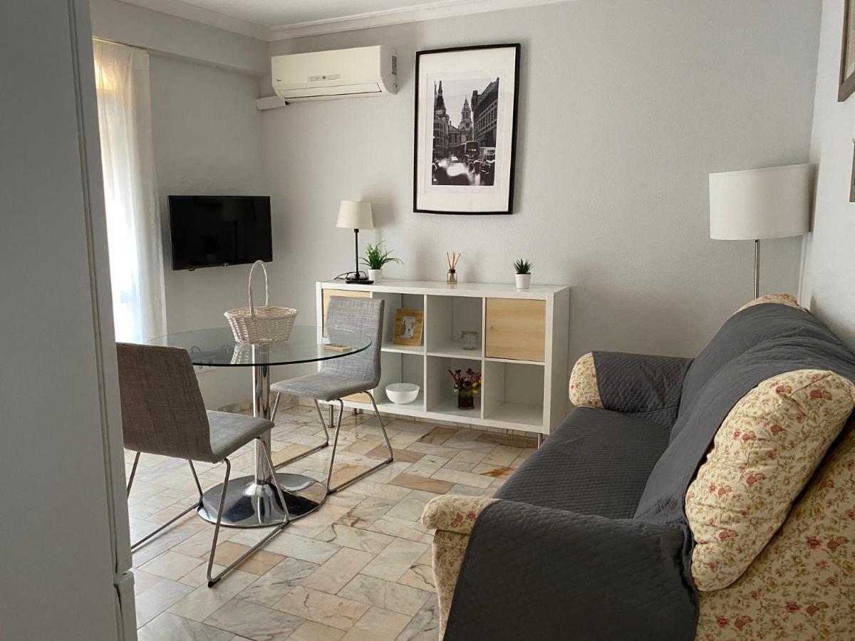 Acogedor Apartamento Placentines Sevilla Exterior foto